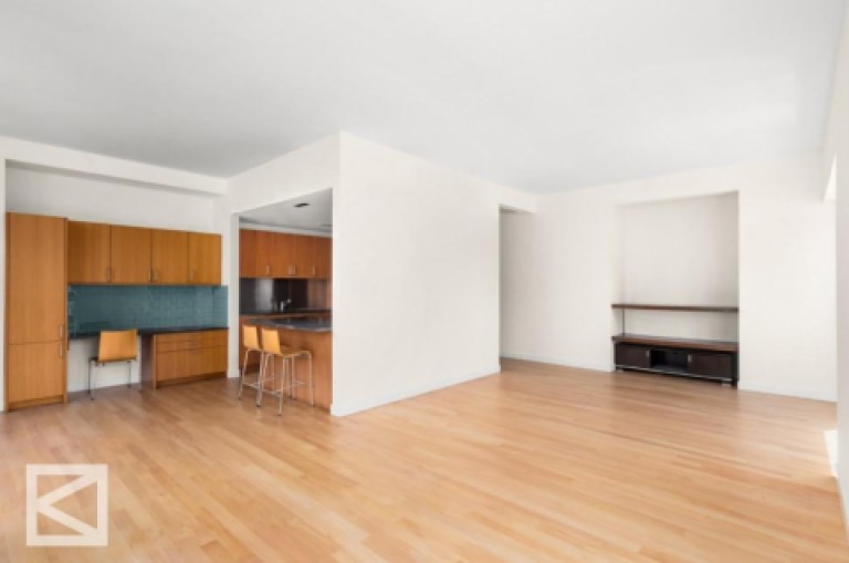 450 East 83rd Street 6A Photo-3