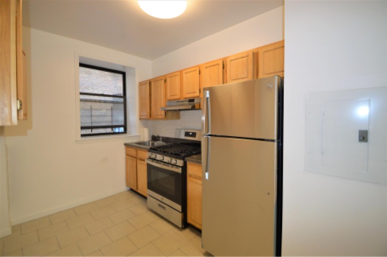 3810 Broadway 2C Photo-4