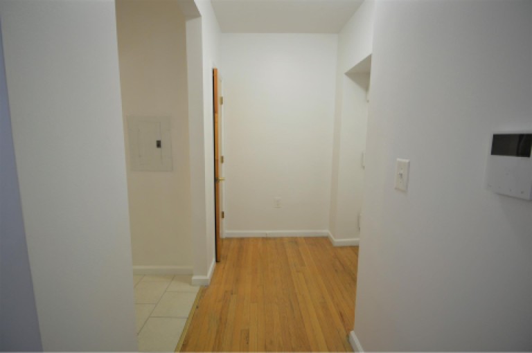 3810 Broadway 2C Photo-2