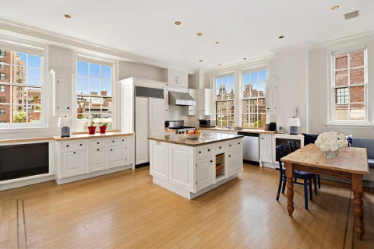 765 Park Avenue 6A Photo-4