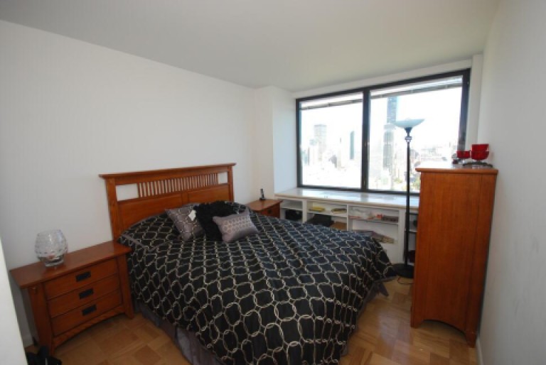 415 East 37th Street 41-G Photo-4