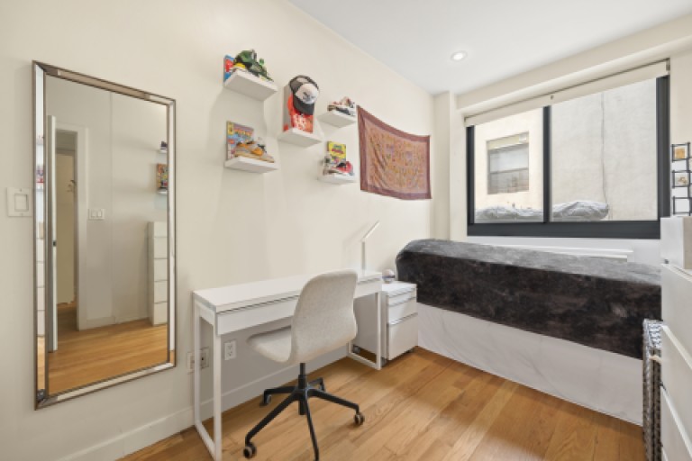 38 Delancey Street 4E Photo-2