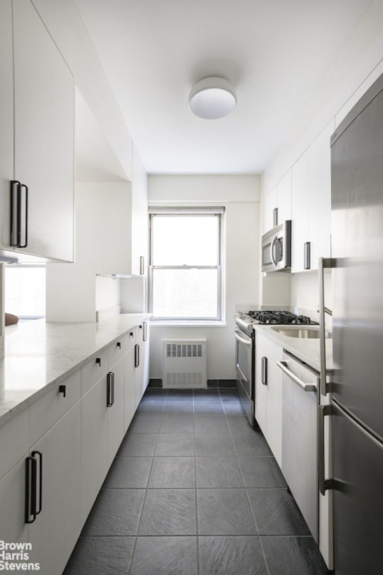 7 Lexington Avenue 6G Photo-3