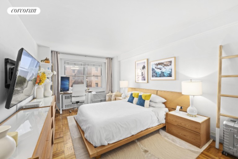 430 West 34th Street 12H Photo-3