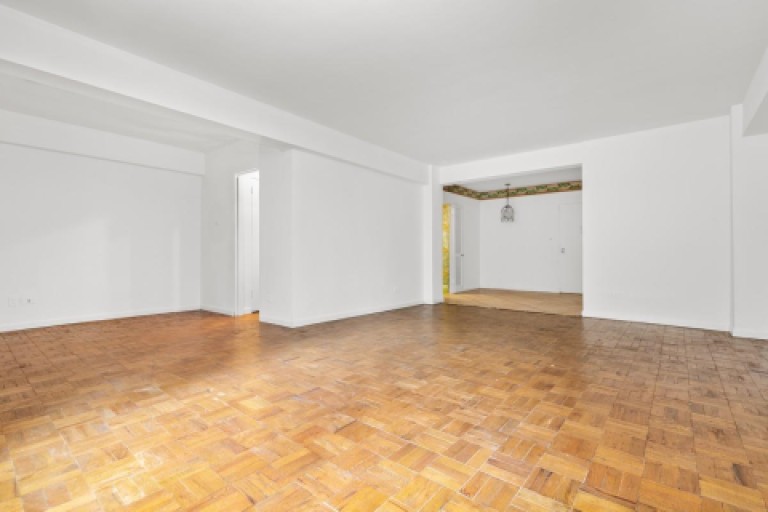 301 East 48th Street 3-M Photo-2