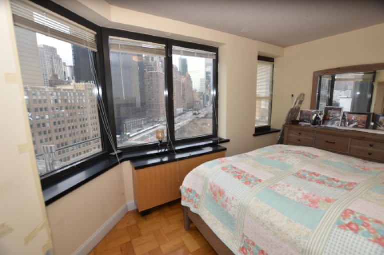 415 East 37th Street 12-J Photo-3