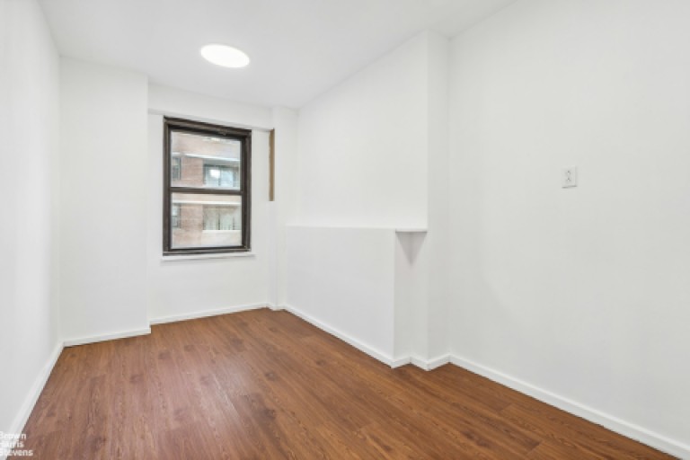 385 Grand Street L203/204 Photo-4