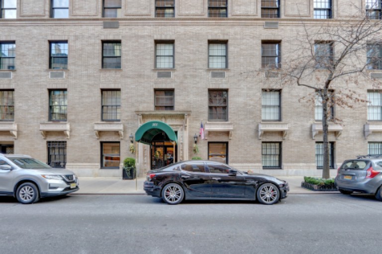 960 Park Avenue 3W/4C Photo-1