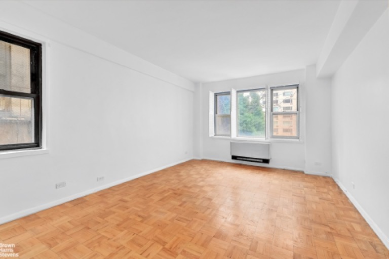 415 East 52nd Street 4EA Photo-3