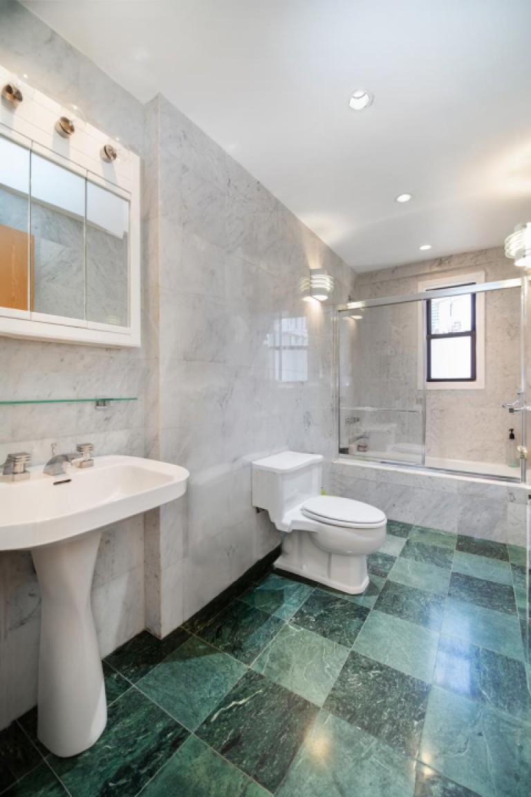 301 East 48th Street 17-D Photo-5