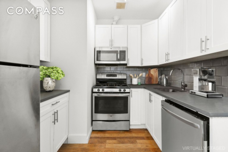 194 Stuyvesant Avenue Photo-6