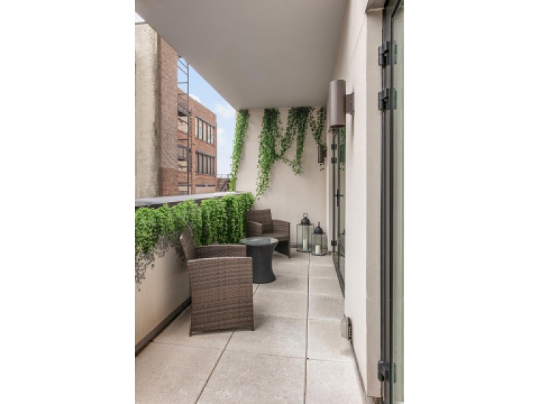 427 East 90th Street 5B Photo-9