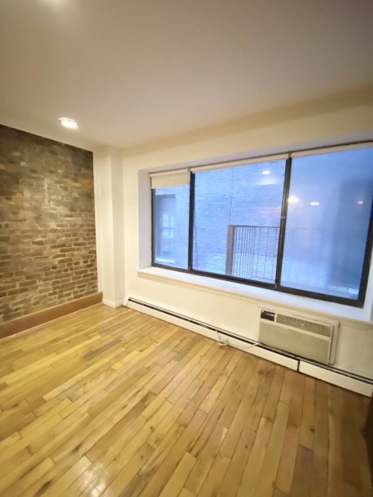 61 Lexington Avenue 3H Photo-6