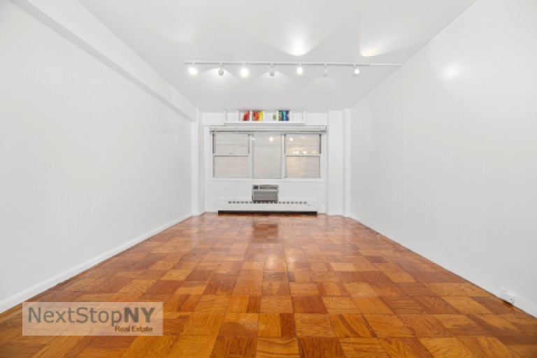 153 East 57th Street 7J Photo-5