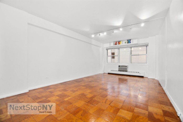 153 East 57th Street 7J Photo-7