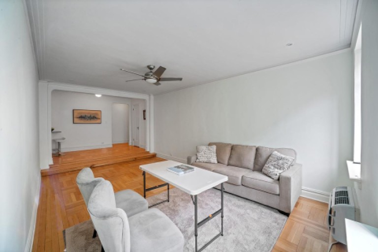 255 West 23rd Street 5-BE Photo-2