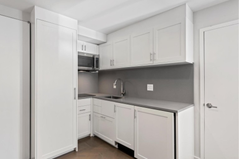 140 East 63rd Street 4-O Photo-2