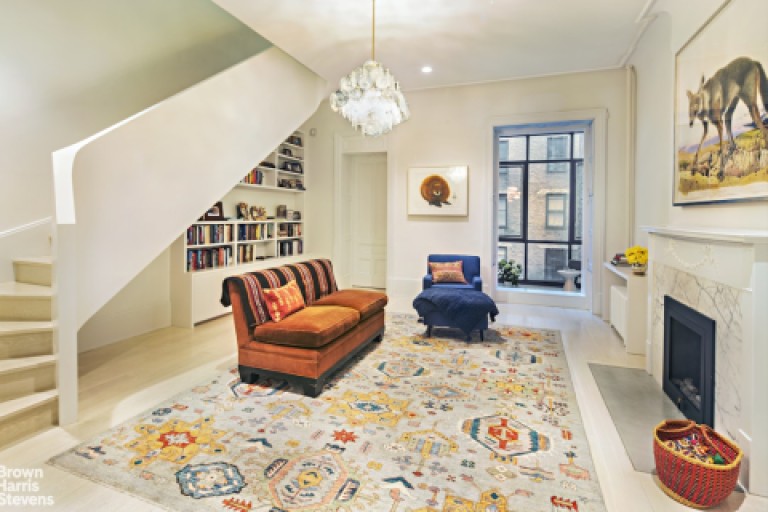 25 West 71st Street 2/3 Photo-1