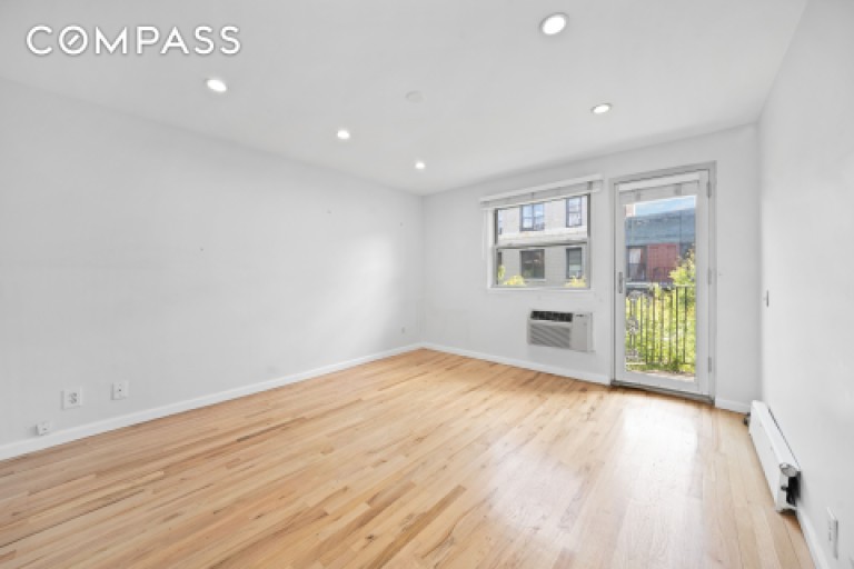 211 Thompson Street 5L Photo-3