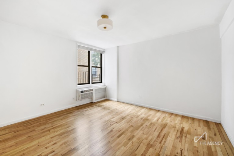 275 Webster Avenue 3-B Photo-4