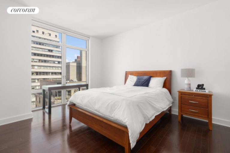 207 East 57th Street 15A Photo-4