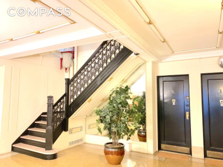 252 West 85th Street 1C Photo-7