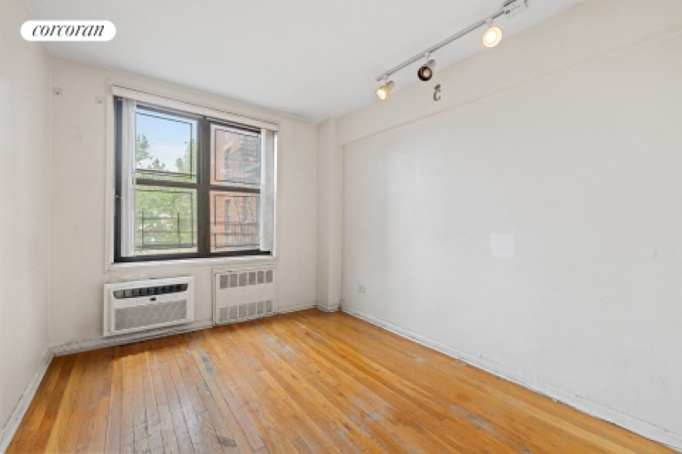 1270 East 51st Street 3N Photo-1