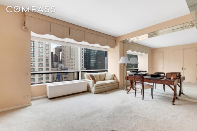 500 Park Avenue 24A Photo-6